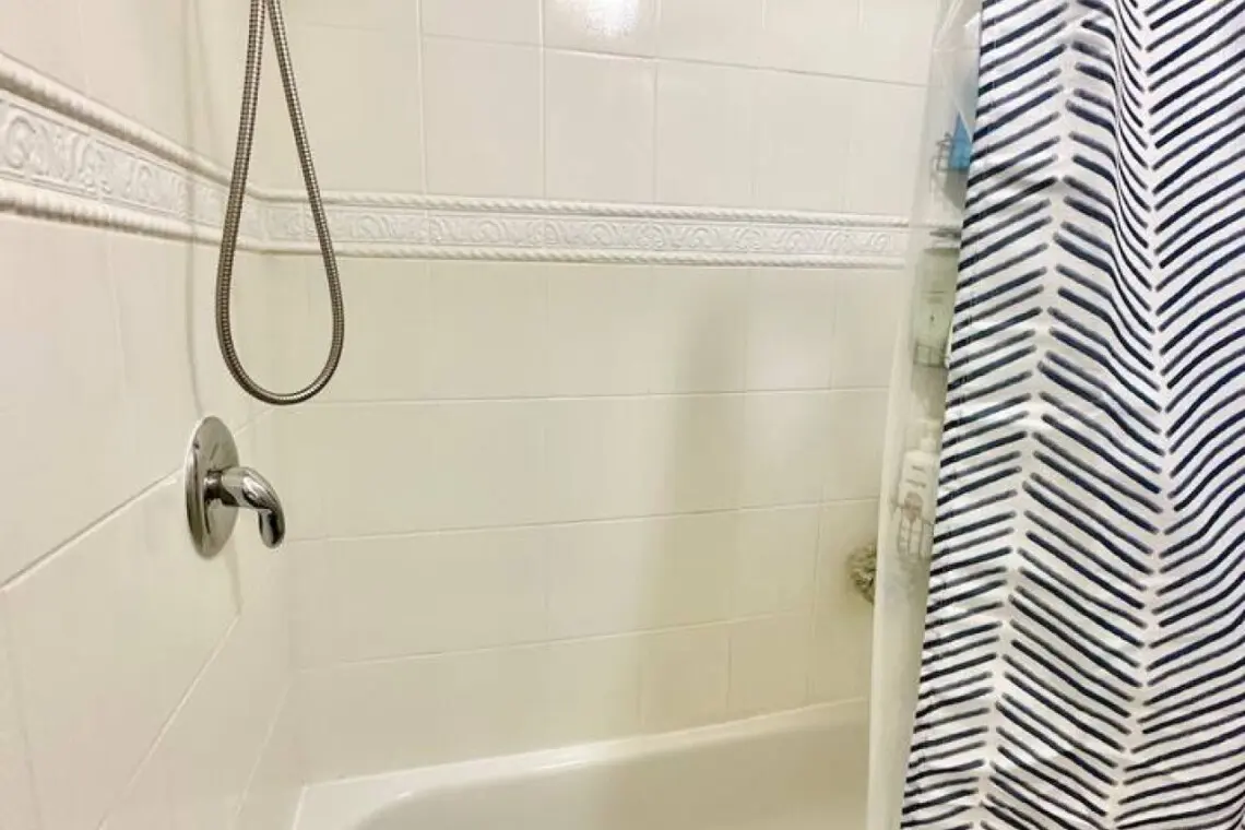 78429 209877 4IpoRs327jypIZM7lHmghkvMG1t4PfEs2YzO8RS r6E 65a3f4642096b.jpg