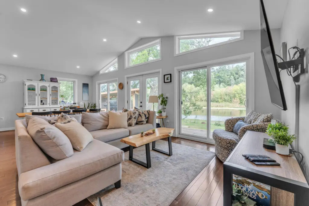 78429 209878 VxG8lFvGIcMmM3UgXbwQkKQJY0qKQdUxkTujludsfEM 66ec8d6ecd93c.jpg